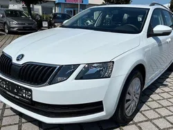 Bila laser/laser white Gebraucht 2018 Skoda Octavia Active Kombi | 10.999 € (Guter Preis)