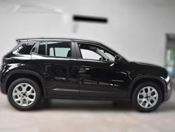 Schwarz metallic Gebraucht 2024 Jeep Avenger Summit SUV | 20.110 € (Fairer Preis)