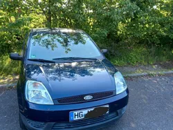 Blau Gebraucht 2003 Ford Fiesta Kleinwagen | 2.200 € (Etwas zu teuer)