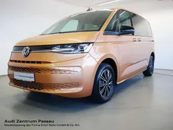 Copper bronze metallic Gebraucht 2023 VW T7 Life Van | 46.900 €