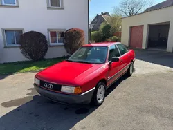 Rot Gebraucht 1987 Audi 80 Limousine | 4.799 €