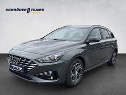 Grau Gebraucht 2022 Hyundai i30 Edition 30 Kombi | 17.780 € (Fairer Preis)