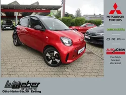 Rot Gebraucht 2021 Smart ForFour Electric Drive Passion Limousine | 13.990 € (Teuer)