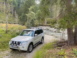 Weiß Gebraucht 2014 Mitsubishi Pajero Edition SUV | 28.500 €