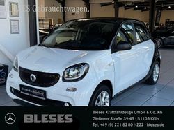Karosserie in white Gebraucht 2019 Smart ForFour Passion Kleinwagen | 15.900 € (Etwas zu teuer)