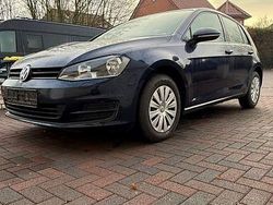 Blau Gebraucht 2013 VW Golf Comfortline Limousine | 7.300 € (Fairer Preis)