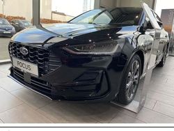 Schwarz Neu 2025 Ford Focus ST-Line Limousine | 29.950 € (Teuer)