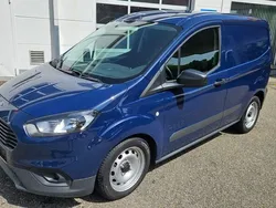 Blau Gebraucht 2022 Ford Transit Trend Van / Kleinbus | 12.900 €