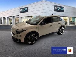 Weiß Neu 2025 Abarth 600e Turismo SUV | 43.580 € (Fairer Preis)