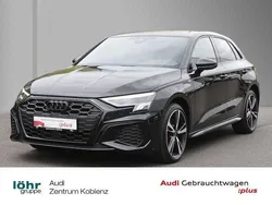 Mythosschwarz metallic Gebraucht 2024 Audi A3 Sportback e-tron S-Line Limousine | 41.980 €