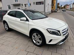 Weiß Gebraucht 2016 Mercedes GLA200 SUV | 15.150 € (Guter Preis)