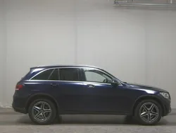 Blau Gebraucht 2022 Mercedes GLC400d AMG line SUV | 31.990 € (Fairer Preis)