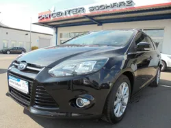 Schwarz Gebraucht 2013 Ford Focus Titanium Kombi | 6.299 € (Etwas zu teuer)
