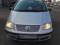 Silber Gebraucht 2002 VW Sharan Van / Kleinbus | 2.350 € (Fairer Preis)