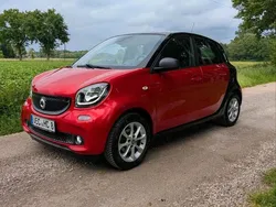 Rot Gebraucht 2016 Smart ForFour Kleinwagen | 7.000 € (Fairer Preis)