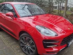 Rot Gebraucht 2018 Porsche Macan Turbo Performance Package SUV | 49.900 € (Fairer Preis)
