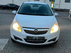 Weiß Gebraucht 2009 Opel Corsa Kleinwagen | 2.399 € (Fairer Preis)