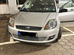 Gebraucht 2007 Ford Fiesta Kleinwagen | 2.100 € (Etwas zu teuer)