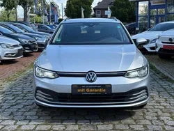 Silber Gebraucht 2022 VW Golf VIII Kombi | 20.999 € (Fairer Preis)