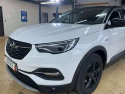 Weiß Gebraucht 2018 Opel Grandland X SUV | 16.000 € (Guter Preis)