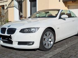 Weiß Gebraucht 2008 BMW 325 Cabriolet Sport Line Cabrio | 17.500 €