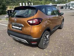 Orange epy+schwarz gne (metallic) Gebraucht 2017 Renault Captur Intens SUV | 9.690 € (Fairer Preis)