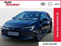 Black mica / ink Neu 2025 Toyota Corolla Kombi | 32.790 € (Guter Preis)