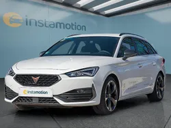 Weiß Gebraucht 2023 Cupra Leon Kombi | 25.649 € (Guter Preis)