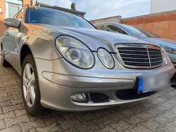 Silber Gebraucht 2005 Mercedes E200 Kombi | 3.850 € (Fairer Preis)