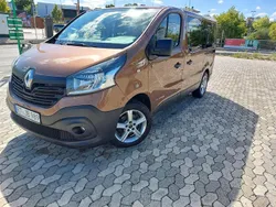 Braun Gebraucht 2017 Renault Trafic Van | 17.500 €