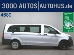 Weiss Gebraucht 2021 Mercedes Vito Van / Kleinbus | 27.780 € (Superpreis)