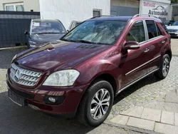 Carneolrot metalliclack Gebraucht 2005 Mercedes ML320 SUV | 5.790 € (Etwas zu teuer)