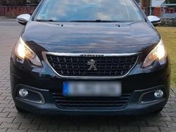 Schwarz Gebraucht 2017 Peugeot 2008 SUV | 9.800 € (Fairer Preis)