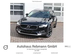 Schwarz Gebraucht 2023 Volvo V90 CC Ultimate Kombi | 52.990 € (Fairer Preis)