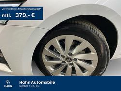Moonweiss metallic Neu 2026 Skoda Octavia Selection Kombi | 33.430 € (Fairer Preis)