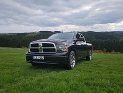 Schwarz Gebraucht 2013 Dodge Ram Abholung | 17.500 € (Superpreis)