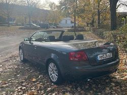 Grau Gebraucht 2007 Audi A4 Cabriolet Cabrio | 5.000 € (Fairer Preis)