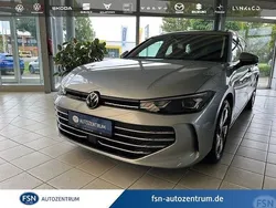 Silber Gebraucht 2024 VW Passat Business Kombi | 36.990 € (Superpreis)