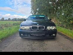 Schwarz Gebraucht 2002 BMW 520 Limousine | 2.750 € (Fairer Preis)