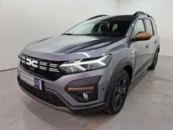 Dolomitgrau Neu 2025 Dacia Jogger Extreme Van / Kleinbus | 24.139 € (Etwas zu teuer)