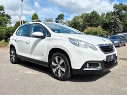 Weiß Gebraucht 2014 Peugeot 2008 Business-Line SUV | 8.890 € (Fairer Preis)