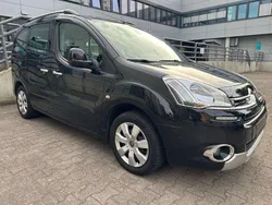 Schwarz Gebraucht 2014 Citroën Berlingo Van / Kleinbus | 5.200 € (Superpreis)