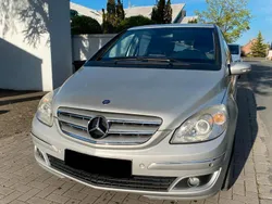 Silber Gebraucht 2005 Mercedes B200 Van / Kleinbus | 2.500 € (Fairer Preis)