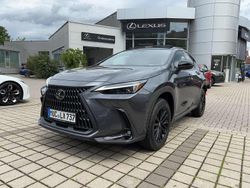 Obsidiangrau Gebraucht 2025 Lexus NX350h SUV | 55.990 € (Fairer Preis)