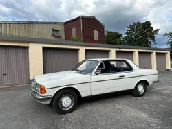 Weiß Gebraucht 1980 Mercedes 230 Coupé | 10.900 €