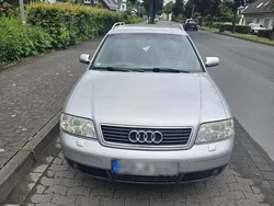 Silber Gebraucht 2000 Audi A6 Kombi | 2.599 € (Etwas zu teuer)