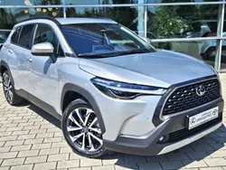 Shimmering silber metallic Neu 2024 Toyota Corolla Cross Team SUV | 31.790 € (Guter Preis)