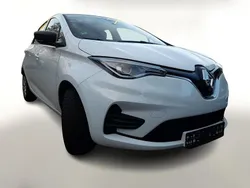 Weiss Gebraucht 2021 Renault Zoe Kleinwagen | 14.473 € (Fairer Preis)