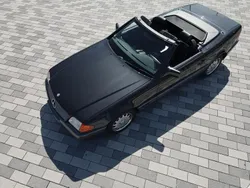 Schwarz Gebraucht 1992 Mercedes SL300 Cabrio | 28.900 €