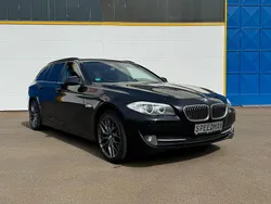 Schwarz Gebraucht 2011 BMW 525 Kombi | 11.490 € (Teuer)